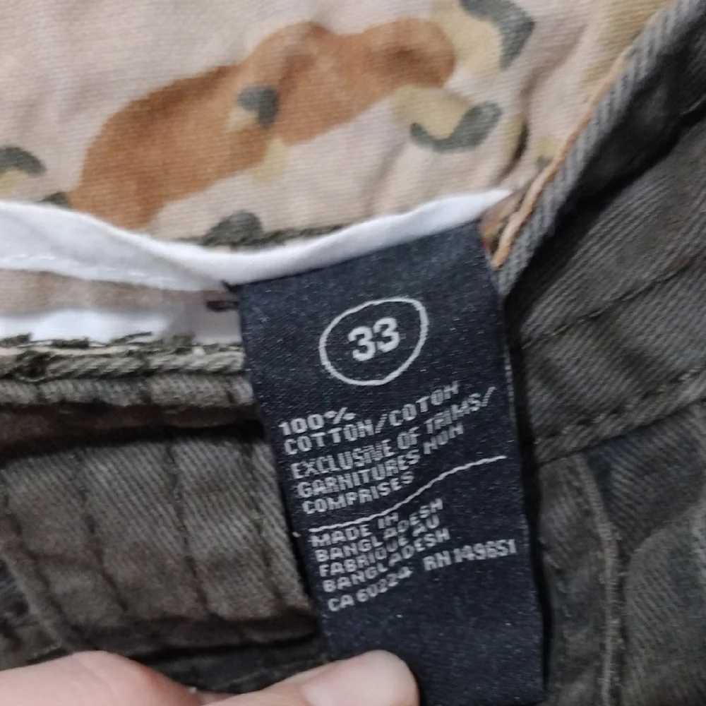 Buffalo David Bitton Green and Black Flat Front Shorts - Picture 3 of 11